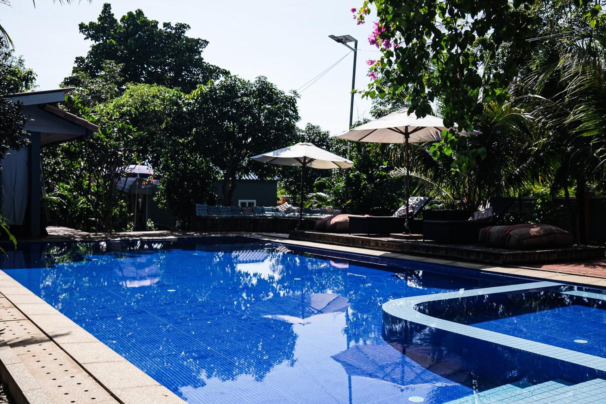 Teejays Bed And Breakfast 贡布 外观 照片
